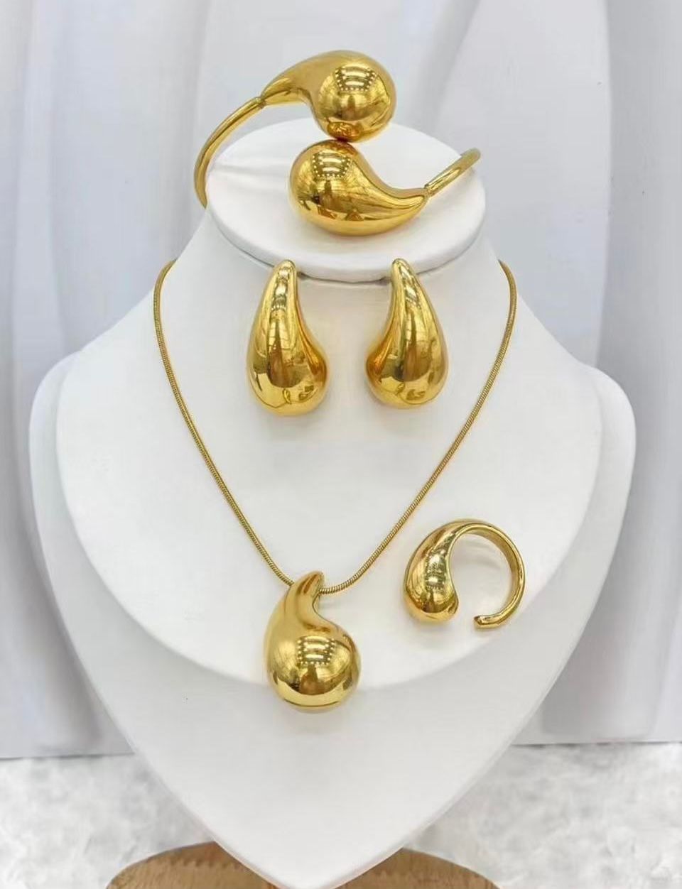 Ensemble de bijoux goutte d'eau en acier inoxydable